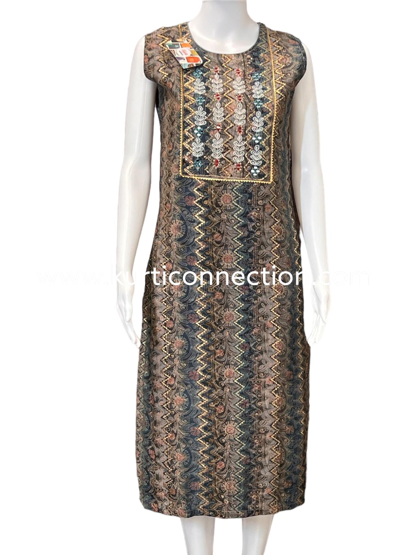 Chanderi silk suit with stretchable pant