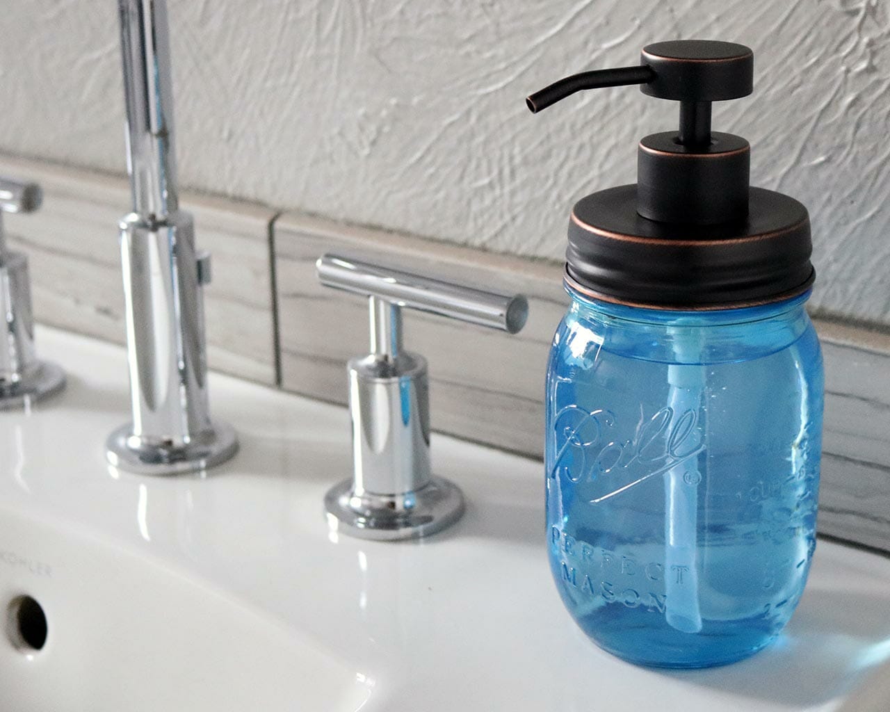 Oil Rubbed Bronze Soap Pump Lid Kit for Regular Mouth Mason Jars - Concordia Style Boutique