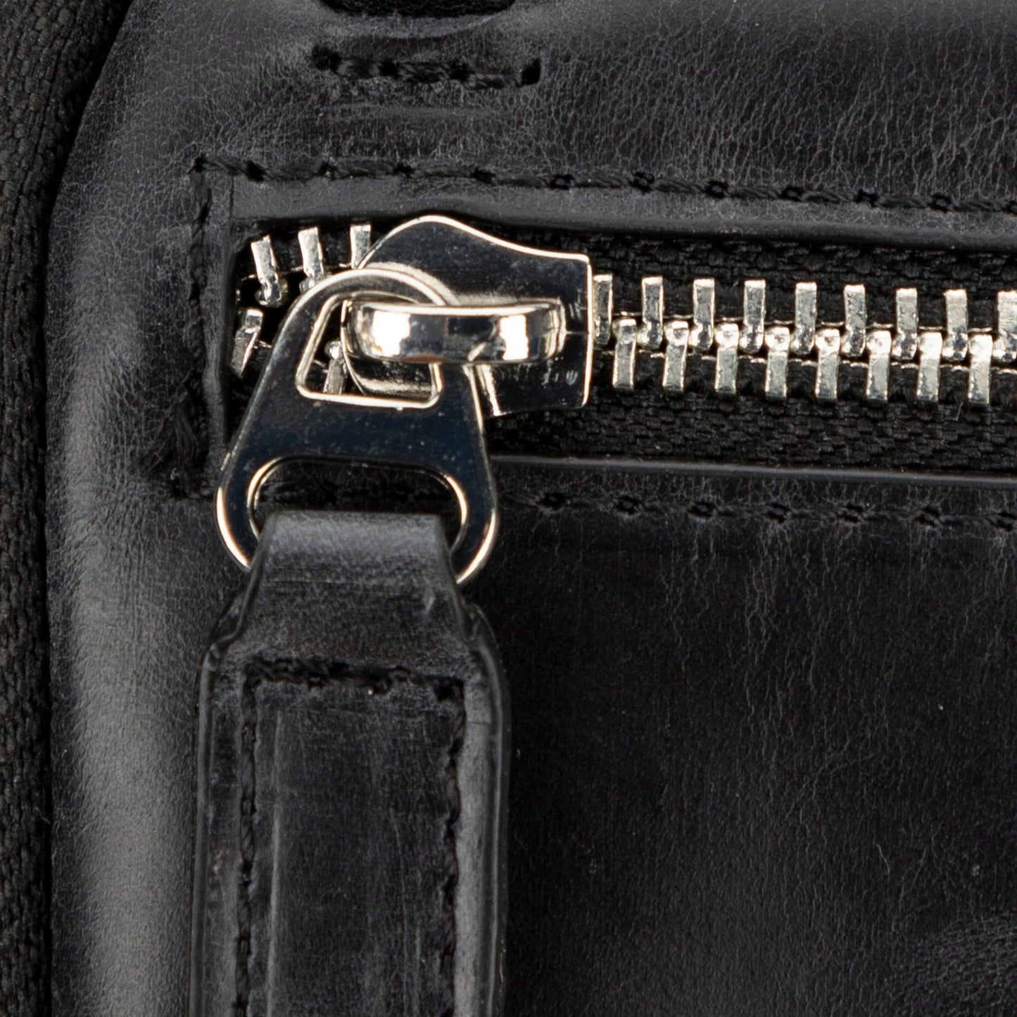 Niagara Leather Crossbody Phone Bag for Men - Concordia Style Boutique