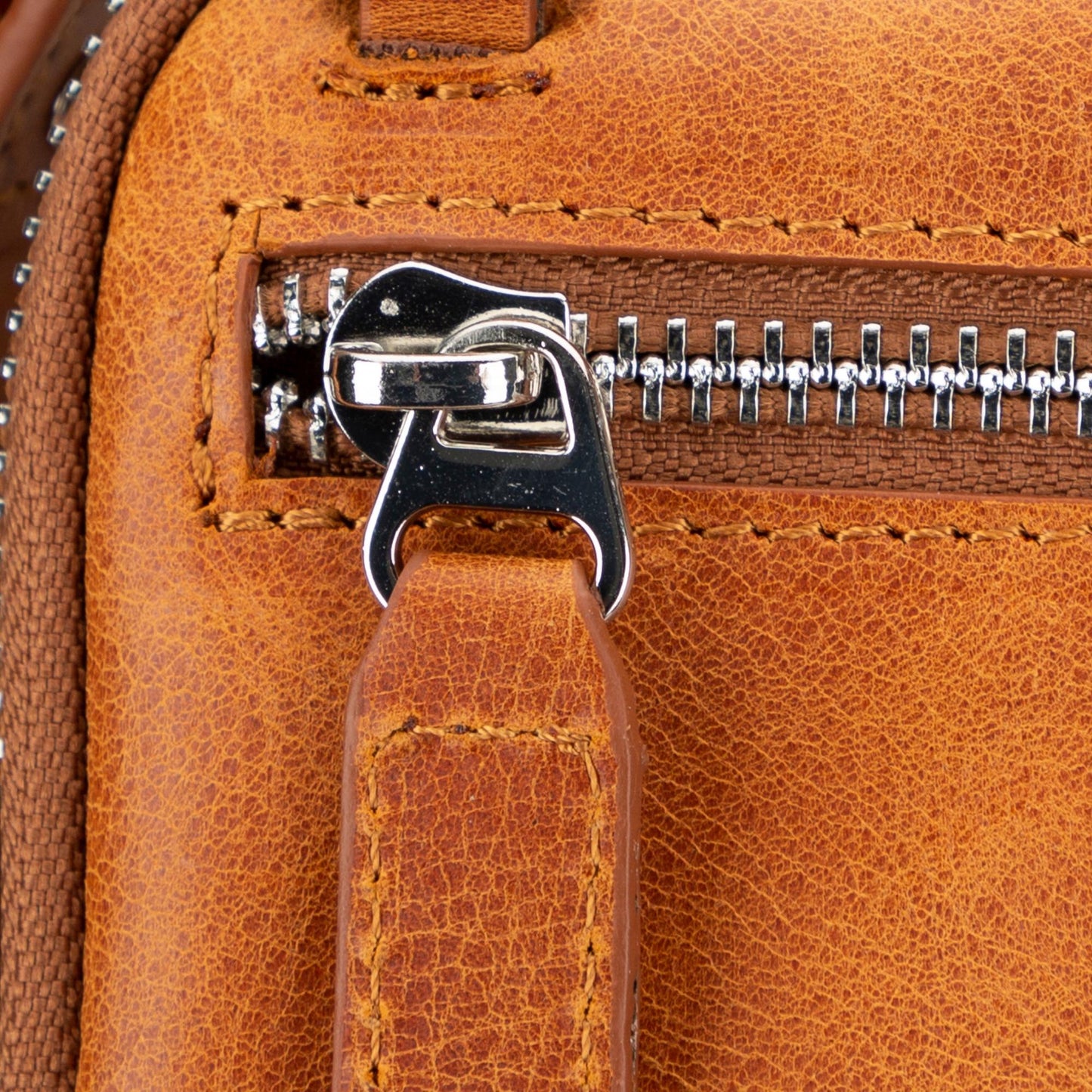Niagara Leather Crossbody Phone Bag for Men - Concordia Style Boutique