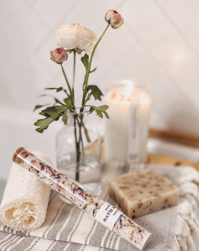 Rose Sandalwood Bath Soak: A Luxurious Soak for the Senses - Concordia Style Boutique