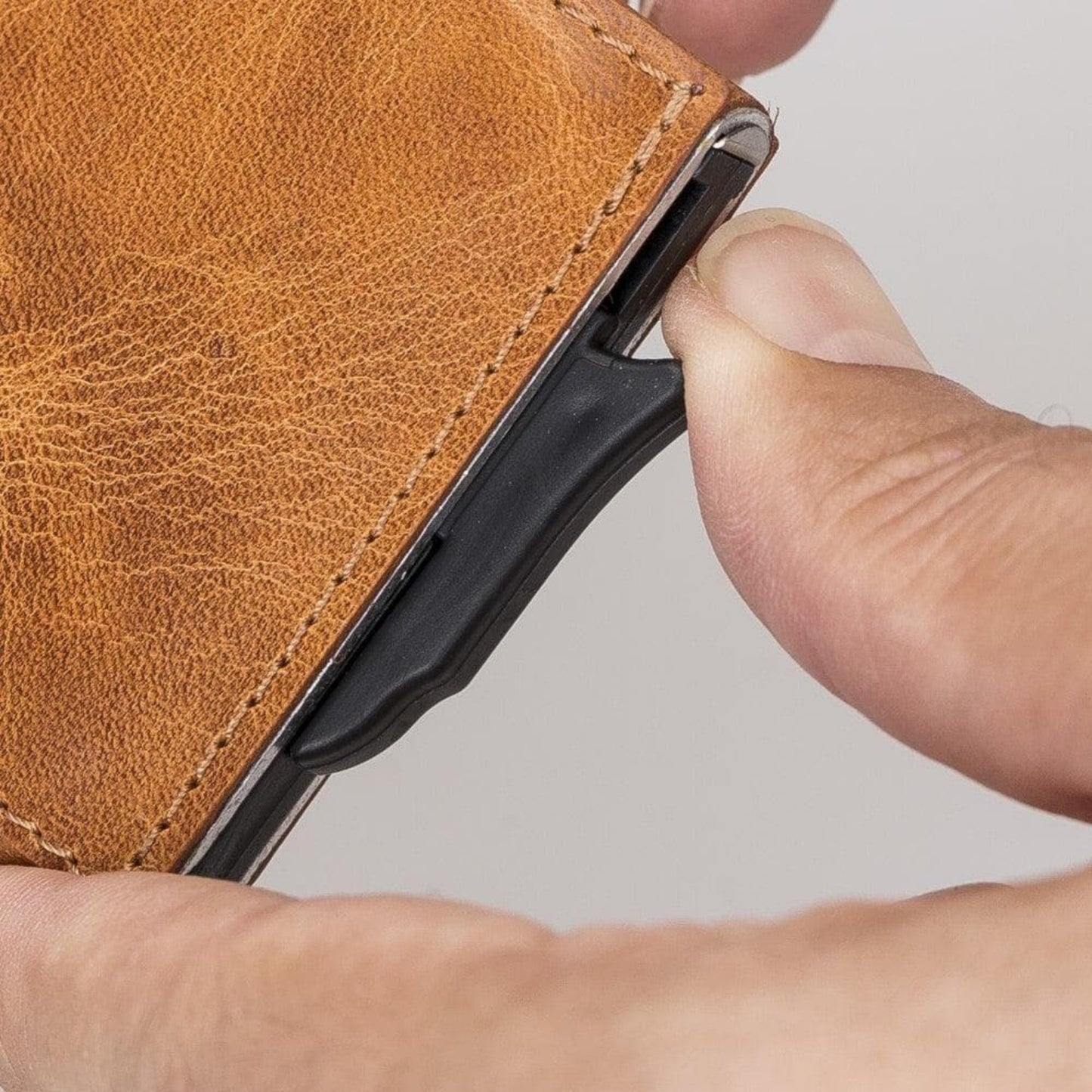 Telluride Leather Popup Cardholder for Men and Women - Concordia Style Boutique