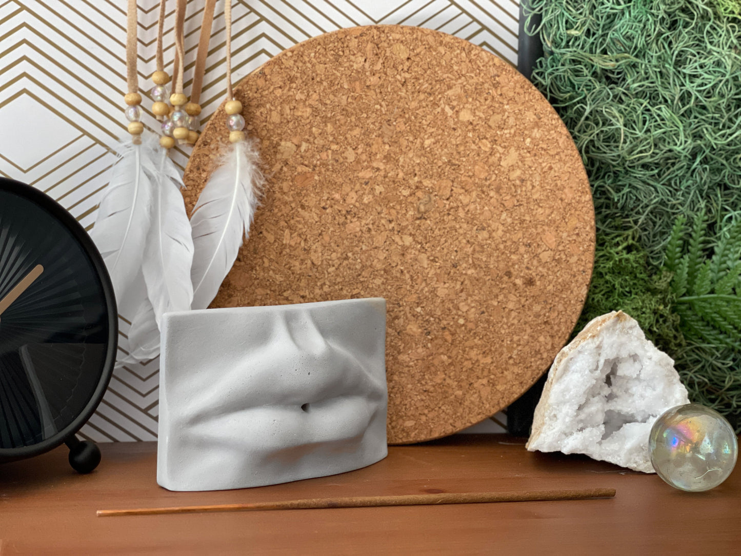 Lips Incense Holder | Aroma Sticks Burner - Concordia Style Boutique