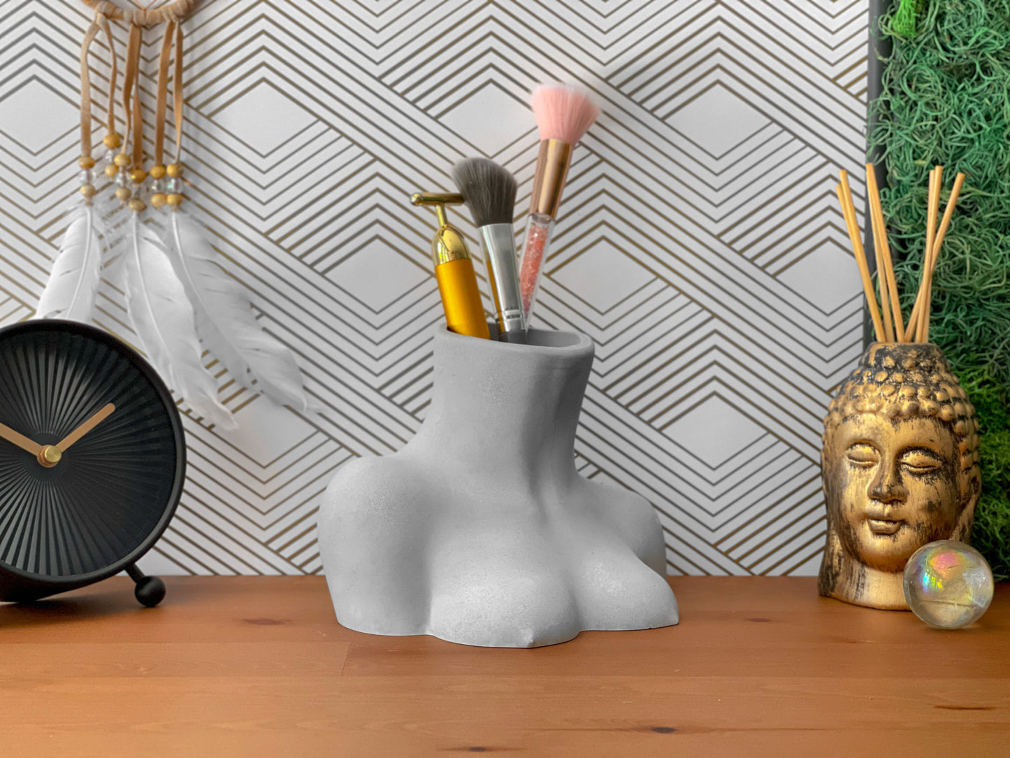Large Female Body Vase - Concordia Style Boutique