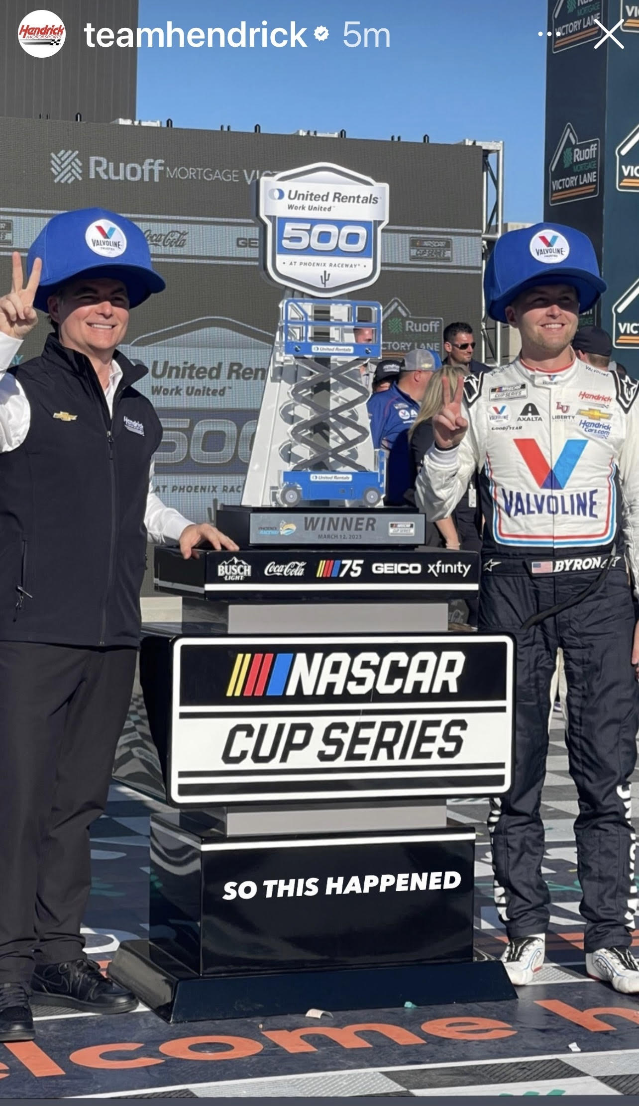 William Byron #24 Valvoline Noggin - Concordia Style Boutique