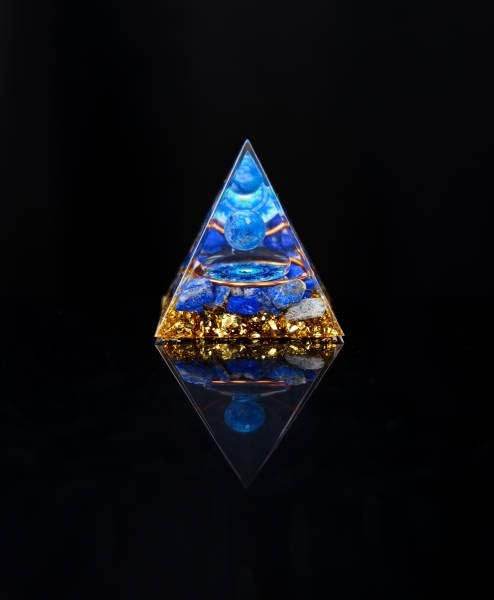 Moonstone Crystal Orgone Pyramid - Lapis Lazuli Ball Tai Chi - Ogan Crystal Energy Tower - Nature Reiki Healing Chakra Crushed Stone Jewelry - 5cm - Concordia Style Boutique