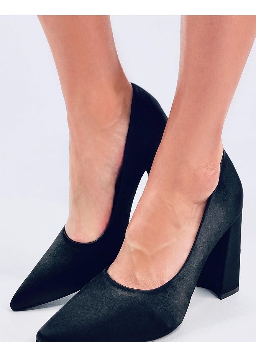 Block heel pumps Inello - Concordia Style Boutique