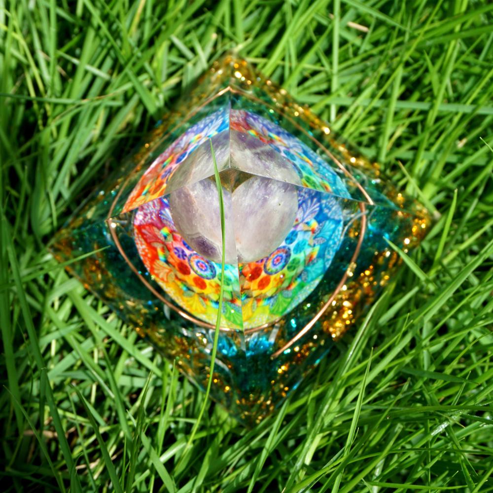 Handmade Amethyst Crystal Sphere Orgone Pyramid Copper Blue Quartz EMF Protection Energy Orgonite - Concordia Style Boutique