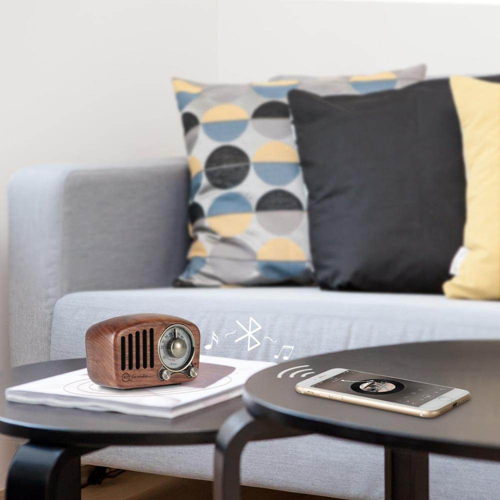 Classical retro radio receiver portable - Concordia Style Boutique