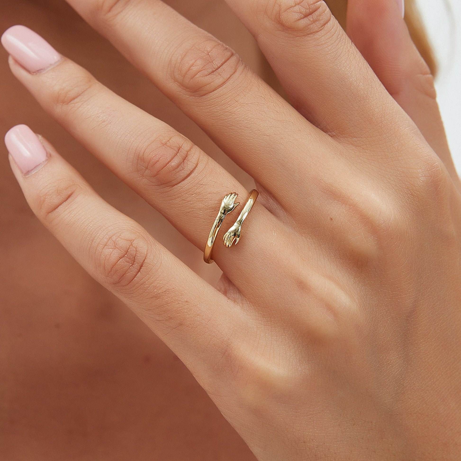 HUG RING (ADJUSTABLE) - Concordia Style Boutique
