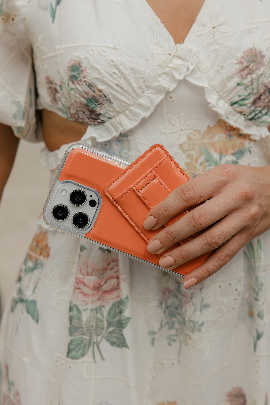 Coral Crush Magnetic Case - Concordia Style Boutique