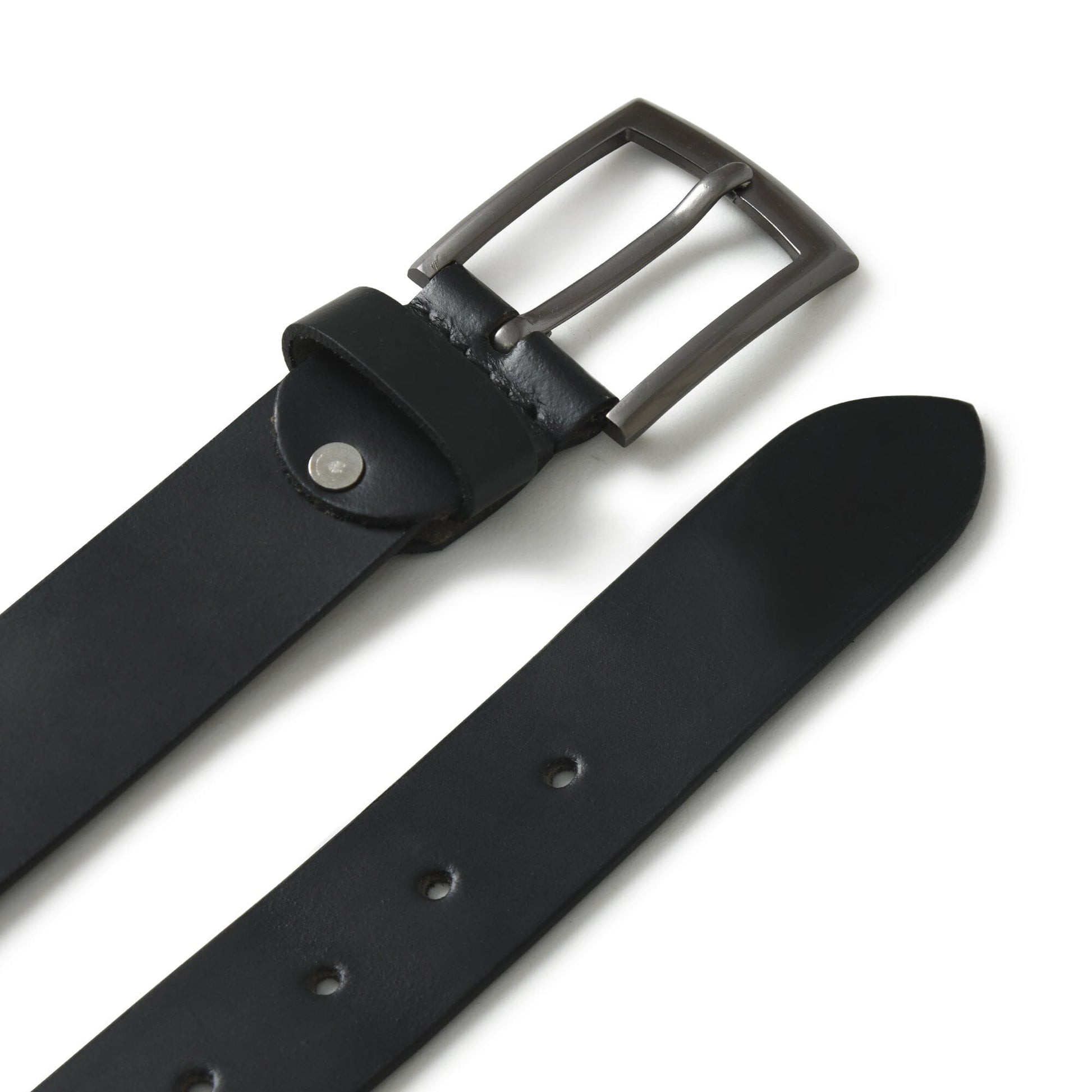 Minimalist Black Leather Belt - Concordia Style Boutique