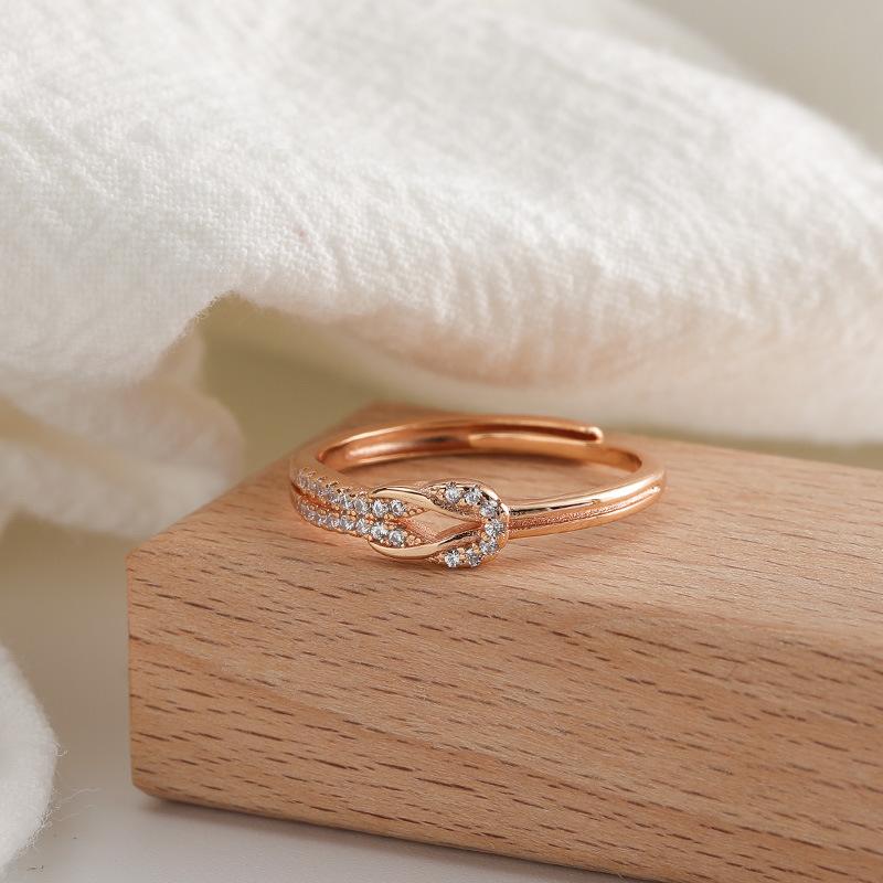 KNOT RING (ADJUSTABLE) - Concordia Style Boutique