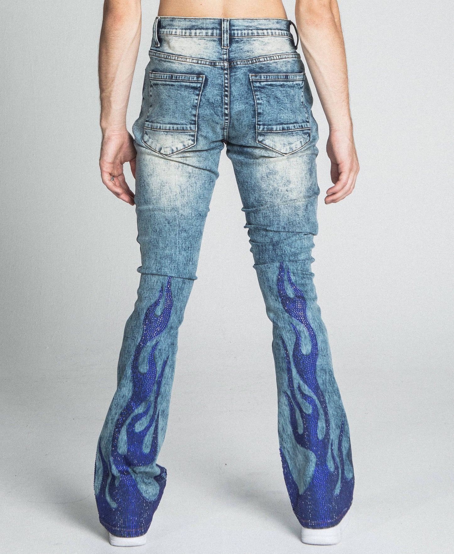 AJ23SK FLAME RHINESTONE STACKED JEANS