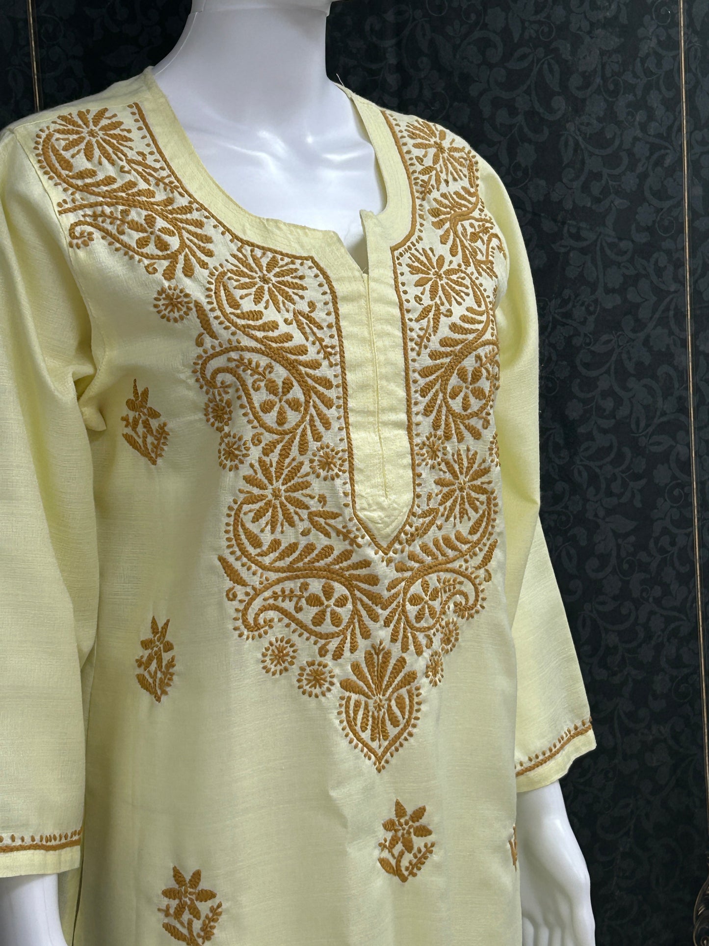 Cotton Chikankari kurti