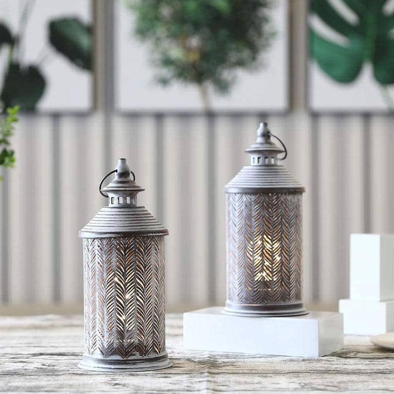 10.5" Tall Battery Powered Metal Table Lamp（Set of 2）