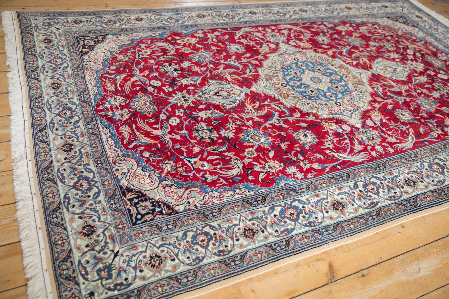 5.5x9 Vintage Nain Carpet