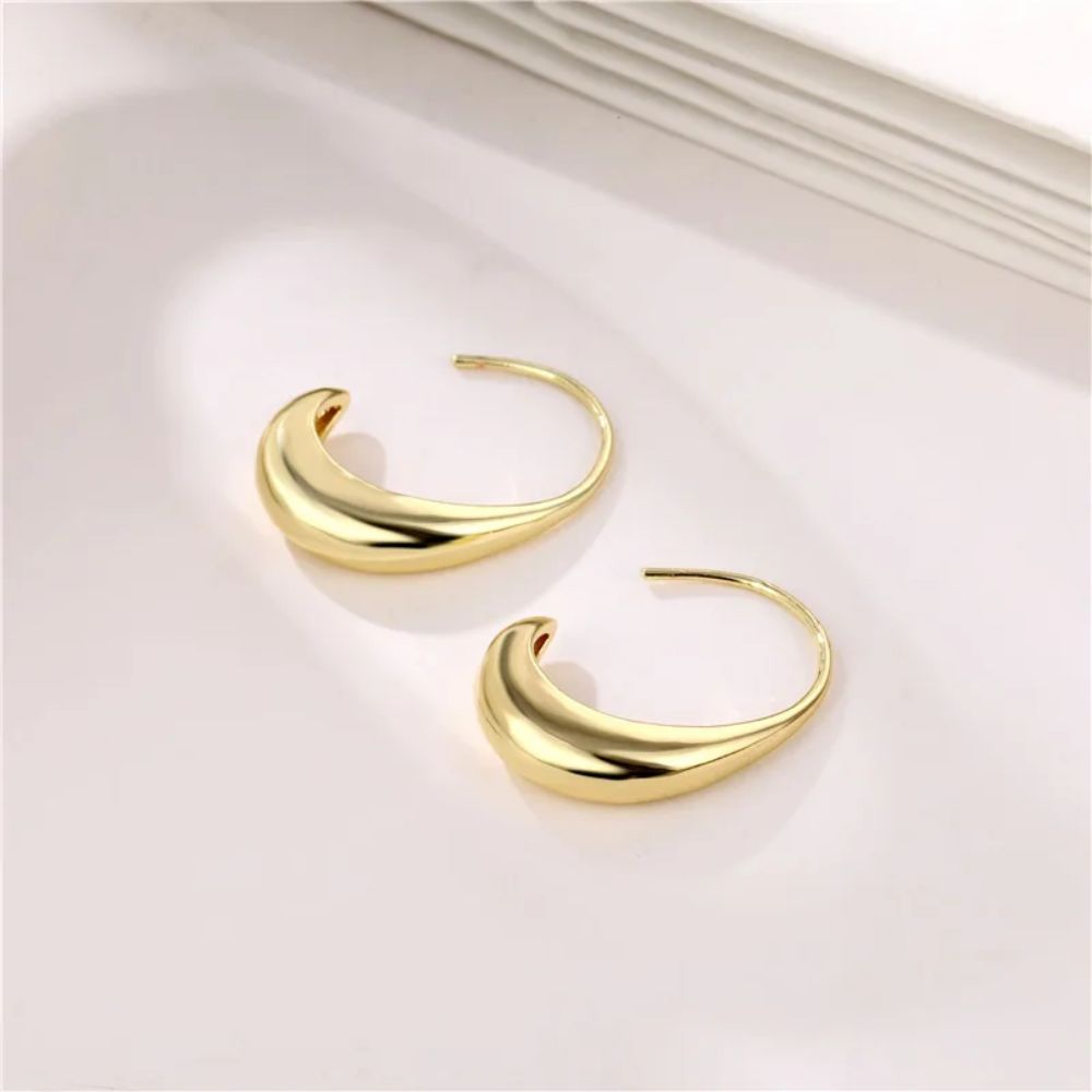 GOLD DROP HOOP EARRINGS (PAIR) - Concordia Style Boutique