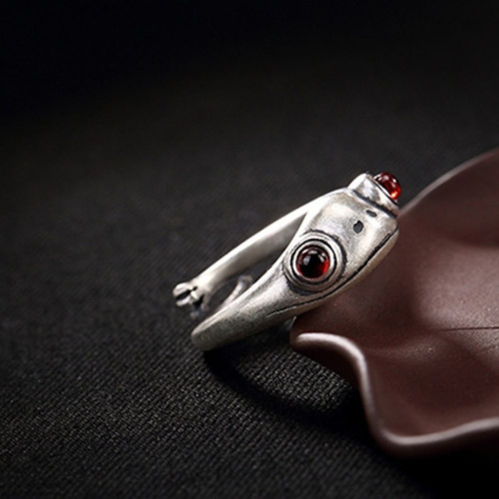 SILVER FROG RING (ADJUSTABLE) - Concordia Style Boutique
