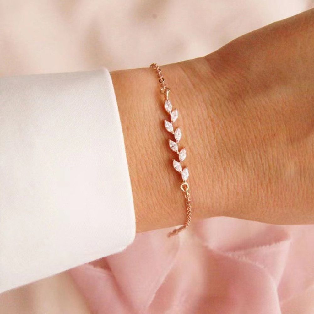 CRYSTAL LEAVES BRACELET (ADJUSTABLE) - Concordia Style Boutique