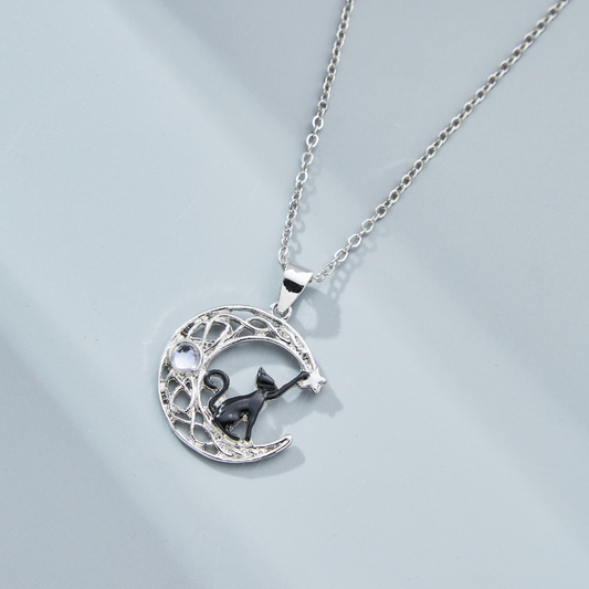 MOON CAT NECKLACE - Concordia Style Boutique