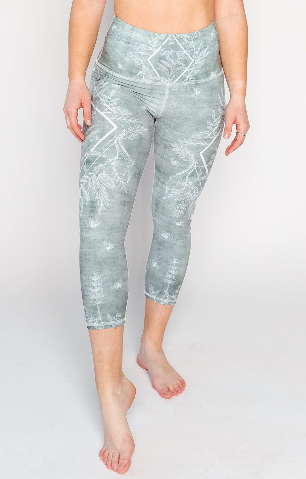 Capri Legging - Pure Sage - Concordia Style Boutique