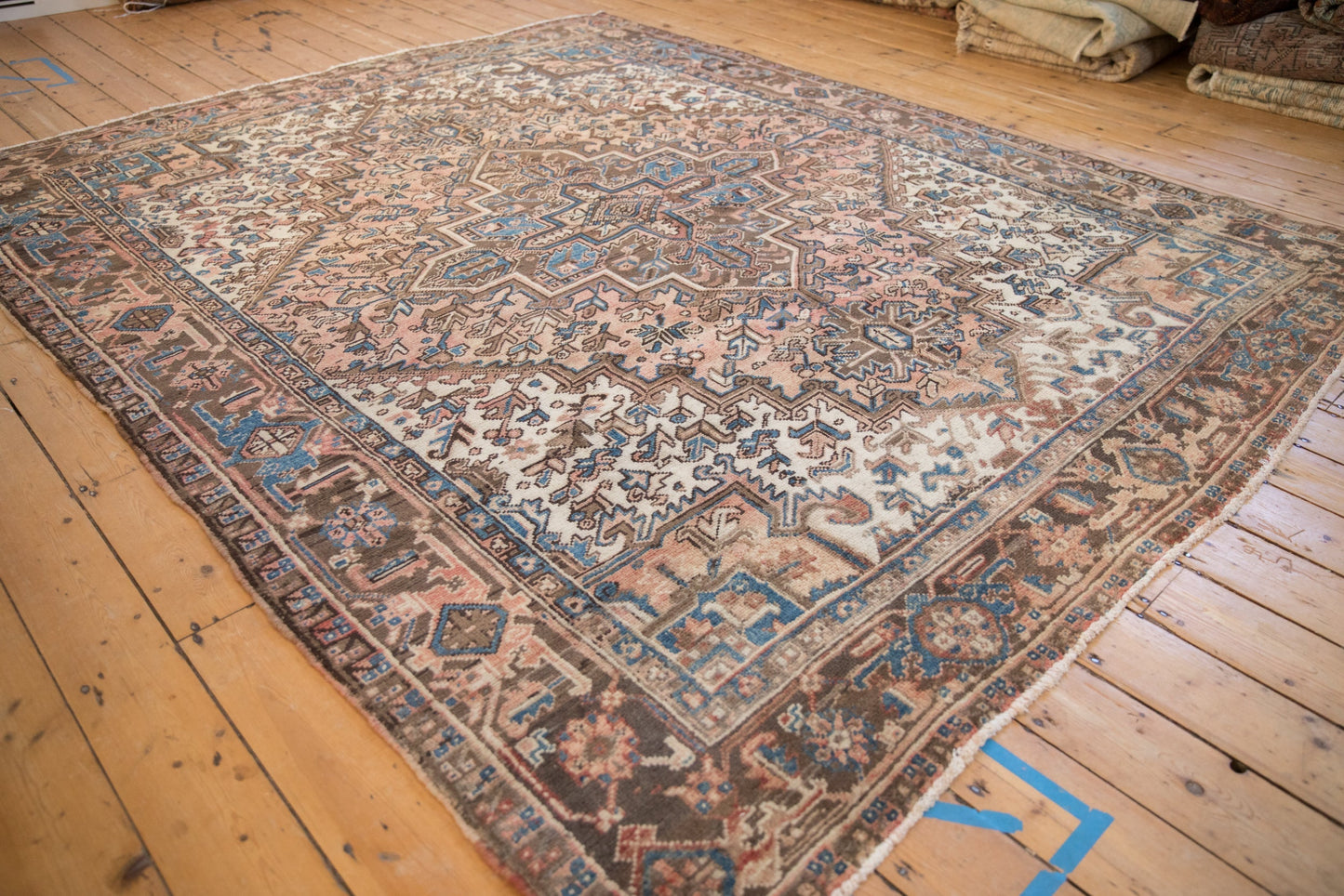 7.5x9.5 Vintage Mehrivan Carpet