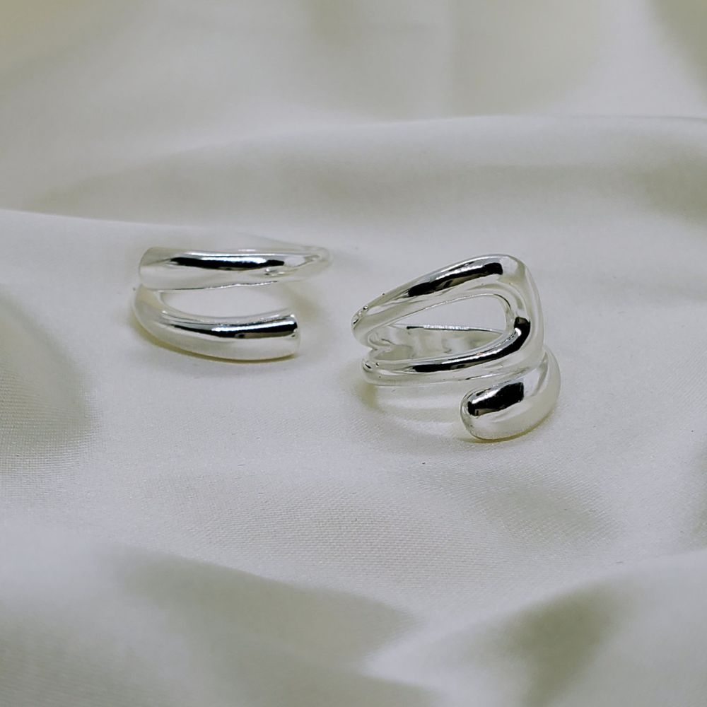SILVER HOLLOW RING SET (ADJUSTABLE) - Concordia Style Boutique