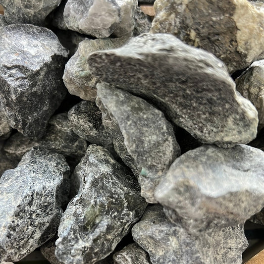 Raw Emerald Stone - Concordia Style Boutique
