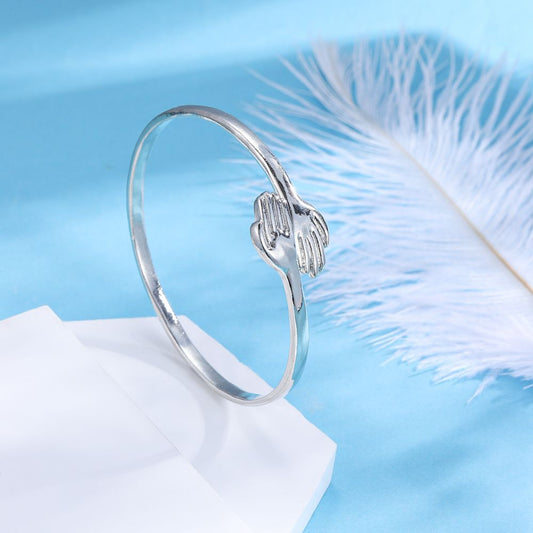 HUG BRACELET (ADJUSTABLE) - Concordia Style Boutique