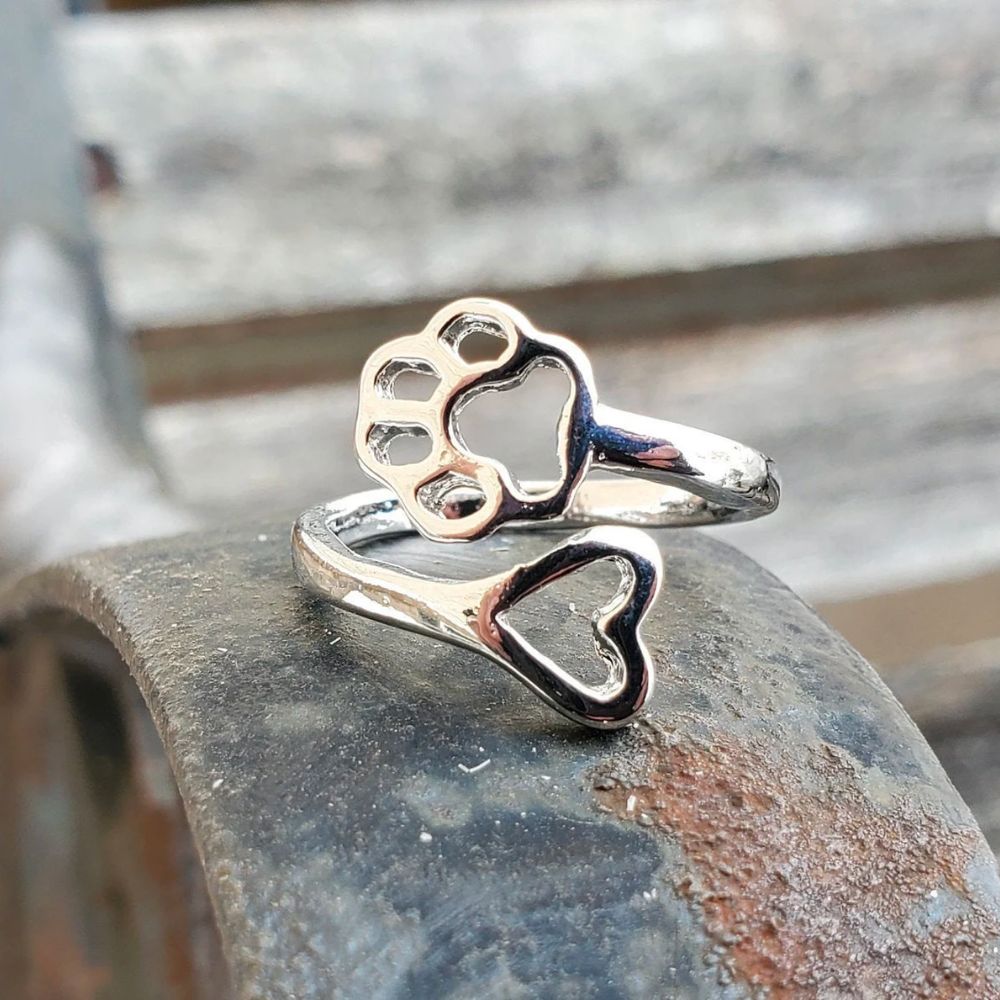 PAW HEART RING (ADJUSTABLE) - Concordia Style Boutique