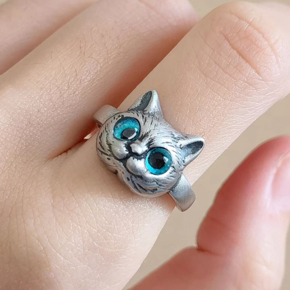 BLUE EYE CAT RING (ADJUSTABLE) - Concordia Style Boutique