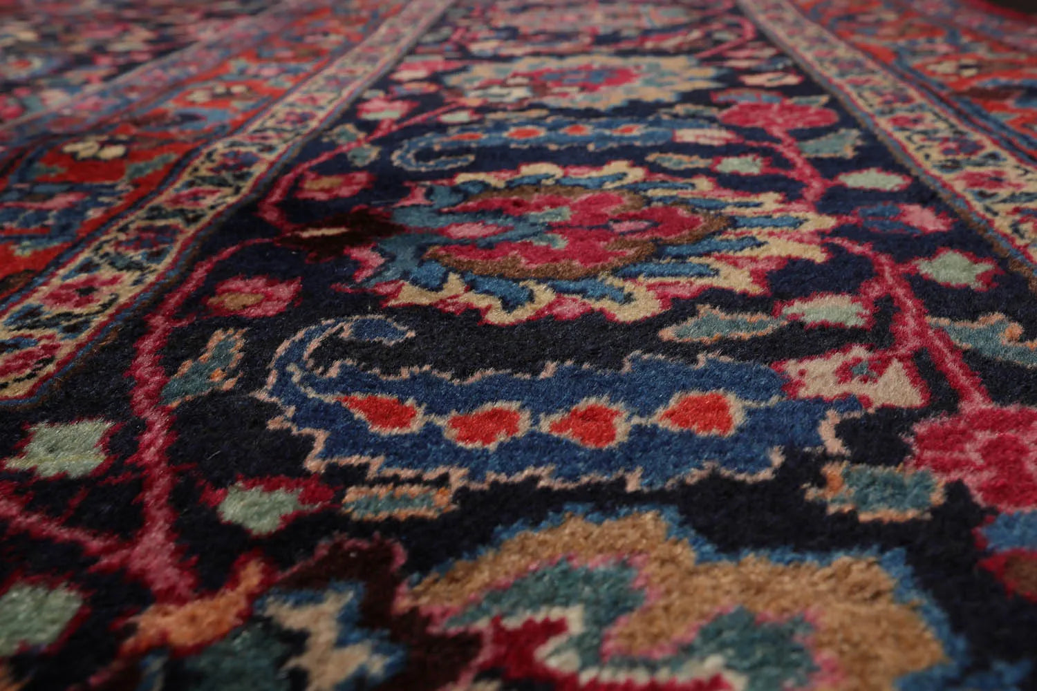 10'9"x16'5" Palace Burgundy Hand Knotted 100% Wool Mashad Traditional 200 KPSI Oriental Area Rug - Premium Persian;Hand Knotted;Palace;Rectangle;Burgundy, Plum, Navy;Traditional;Premium_Rug from Oriental Rug Of Houston - Just $9999! Shop now at Concordia Style Boutique