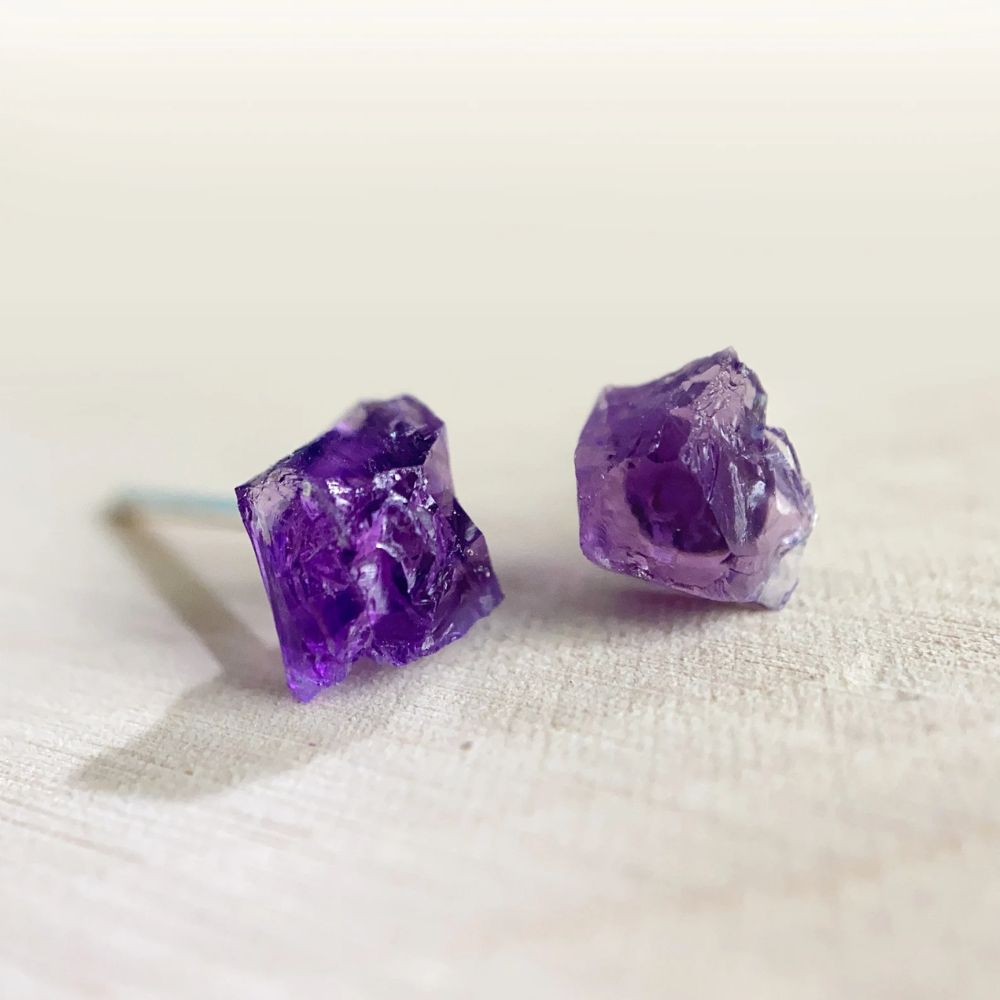 RAW AMETHYST EARRINGS (PAIR) - Concordia Style Boutique