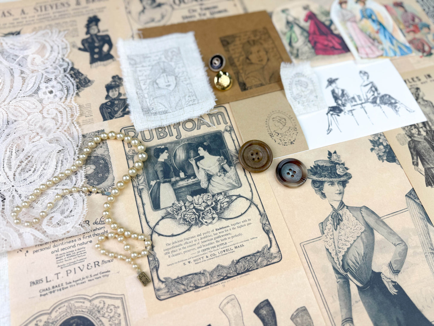 Fashion Ephemera Kit - Concordia Style Boutique