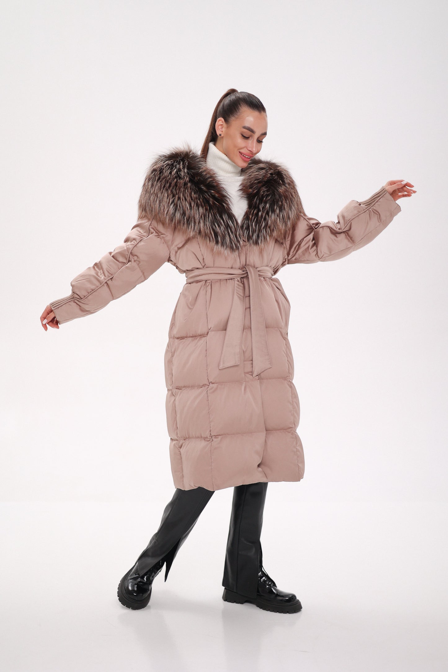 Rei Silver Fox Fully Lined Hood Down Coat in Blush