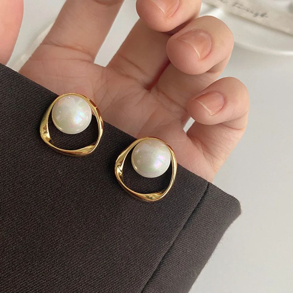 BIG PEARL EARRINGS (PAIR) - Concordia Style Boutique