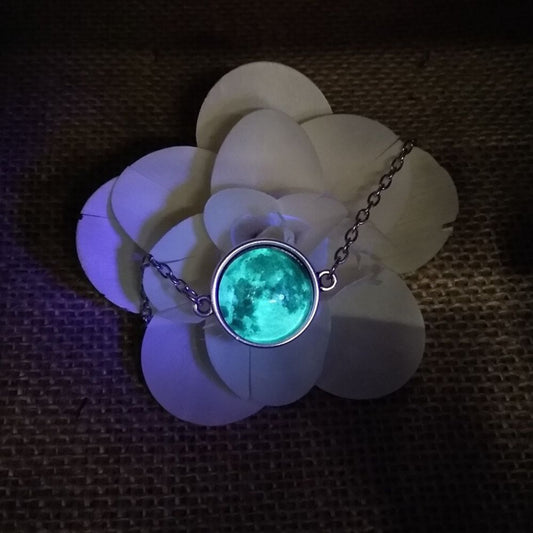 LUMINOUS MOON BRACELET - Concordia Style Boutique