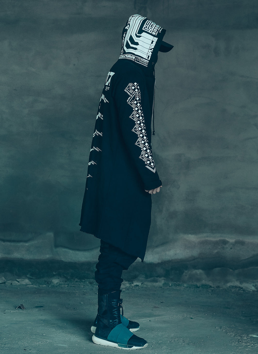 Sim507 Cyber Alien Trench Coat - Concordia Style Boutique