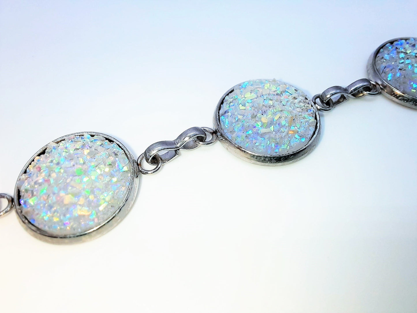 Iridescent Druzy Stone Link Bracelet