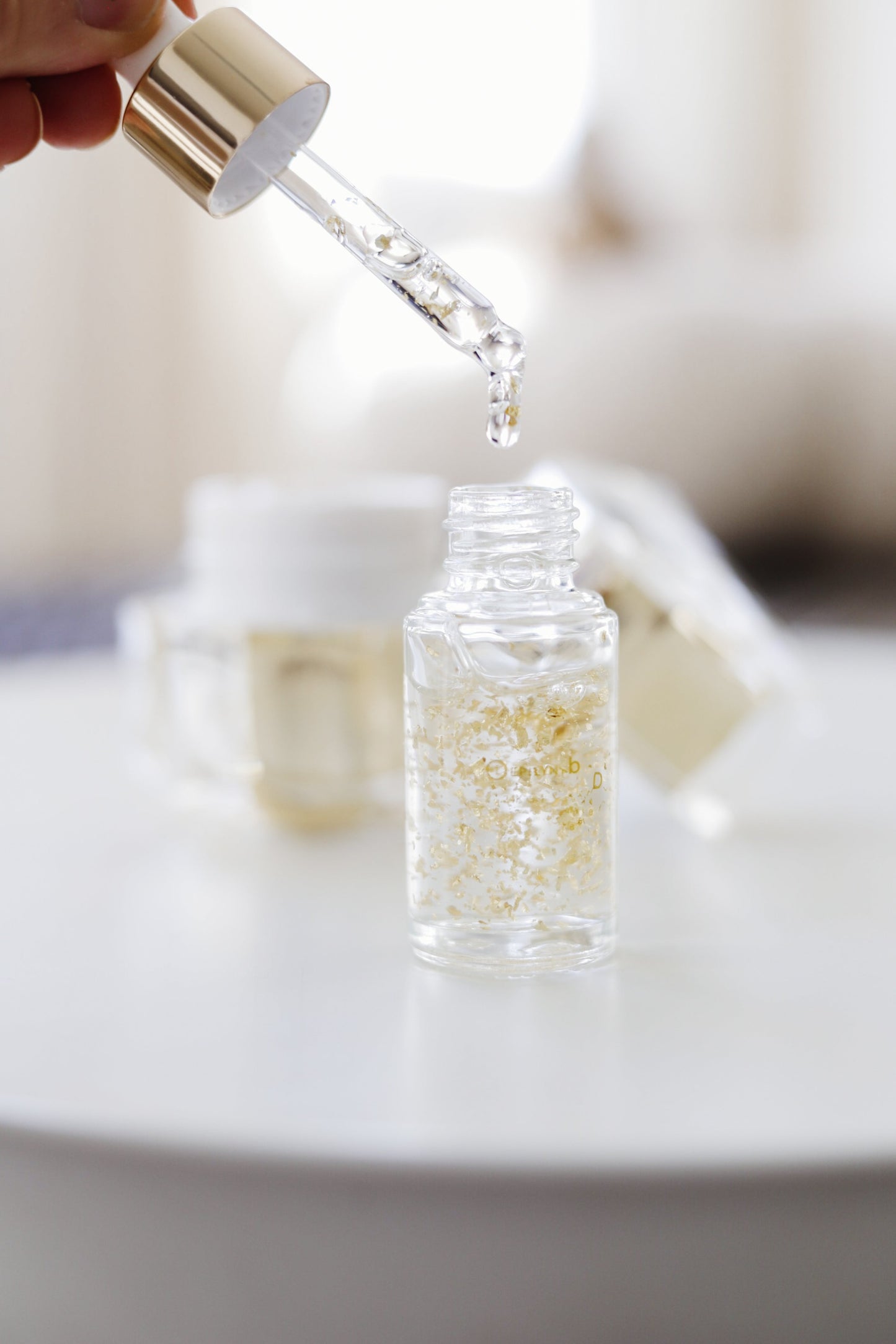 24 Karat Gold Illuminating Glow Serum - Concordia Style Boutique