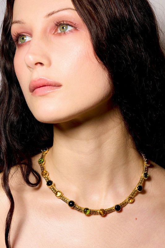 Chainmail Choker in Evil (Gold)