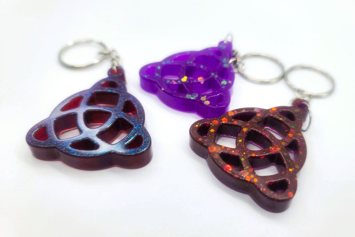 Eco-Friendly Resin Triqueta Triangle Key Chain