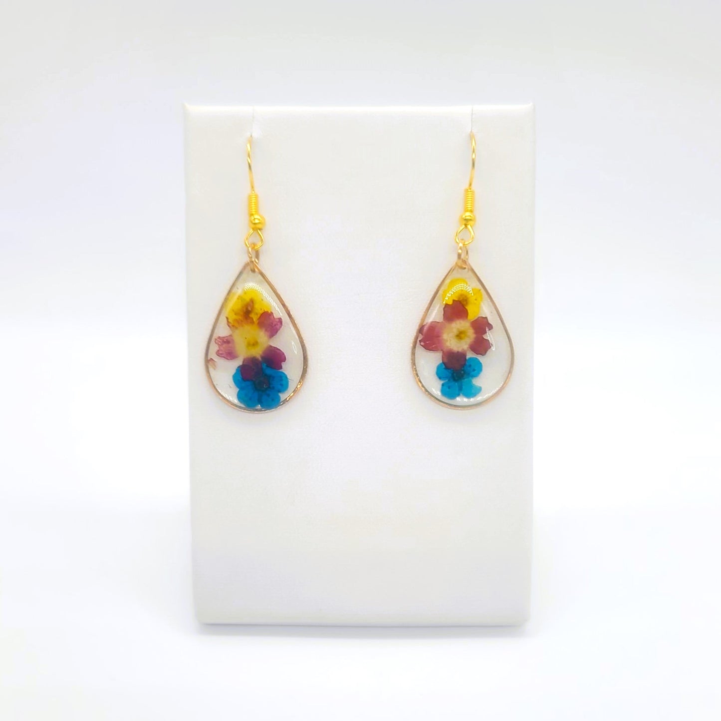 Pressed Flower in Resin Teardrop Earrings
