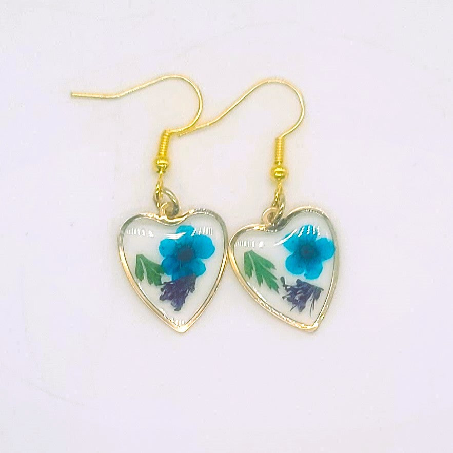 Pressed Flower in Resin Heart Earrings
