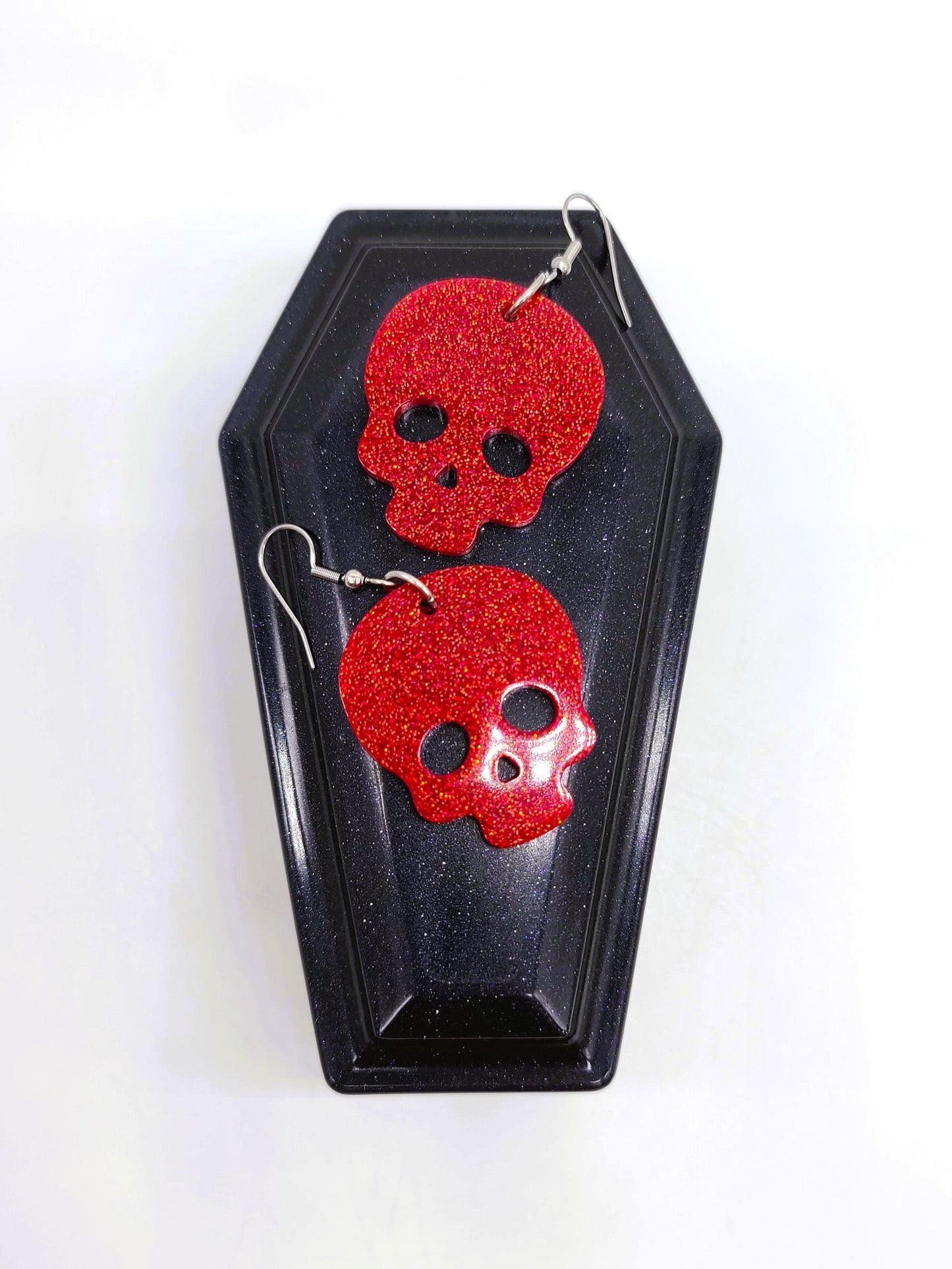 Spooky Halloween Skull Earrings - Eco-Friendly Resin