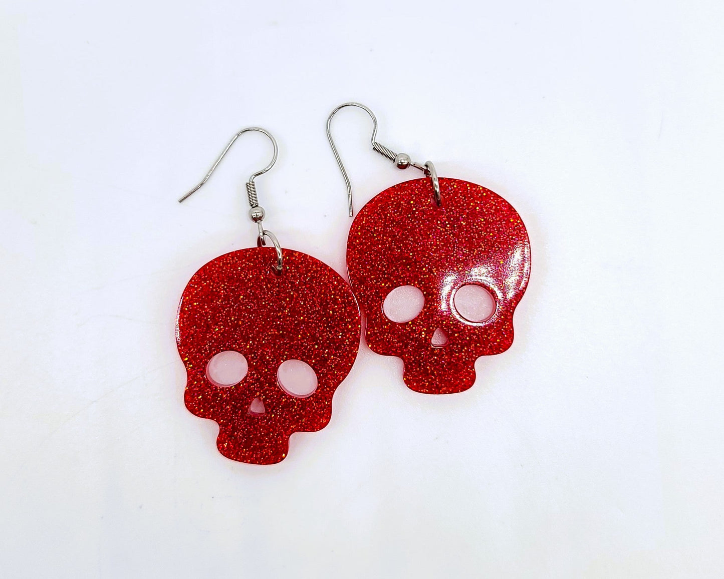 Spooky Halloween Skull Earrings - Eco-Friendly Resin
