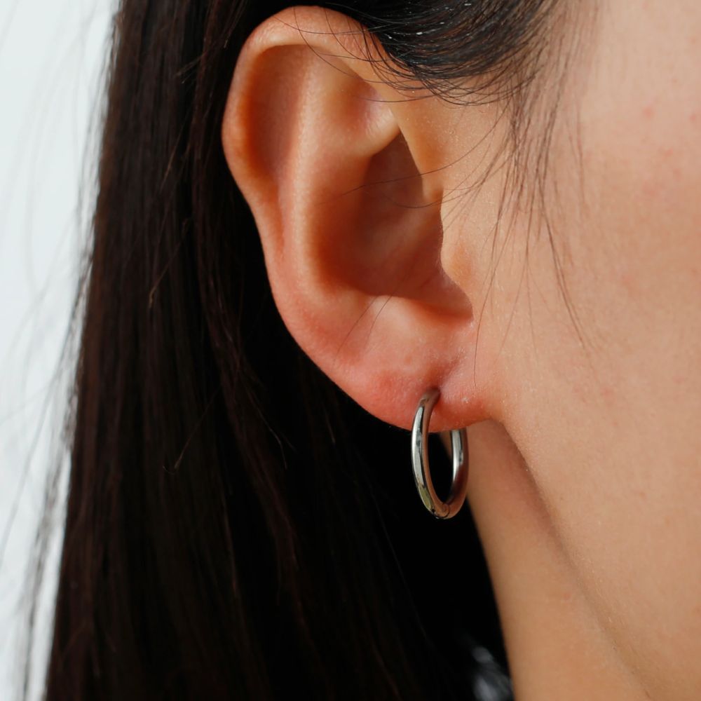 CLASSIC HOOP EARRINGS (PAIR) - Concordia Style Boutique