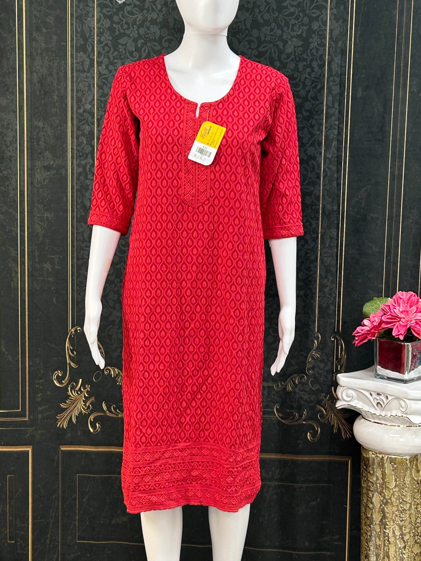 Chikankari kurti