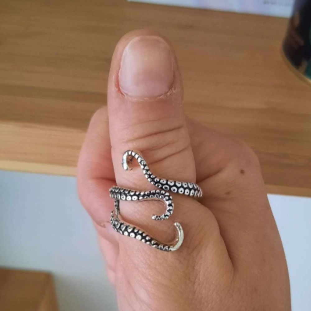 OCTOPUS WRAP RING (ADJUSTABLE) - Concordia Style Boutique